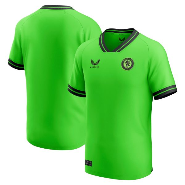 Explore the aston villa castore away goalkeeper shirt 2023-24 – kids with custom printing Collection of Aston Villa jerseys. Authentic, high-quality football shirts for every supporter, available worldwide.